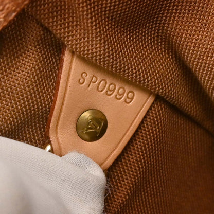Louis Vuitton Monogram Montsouris MM Backpack M51136