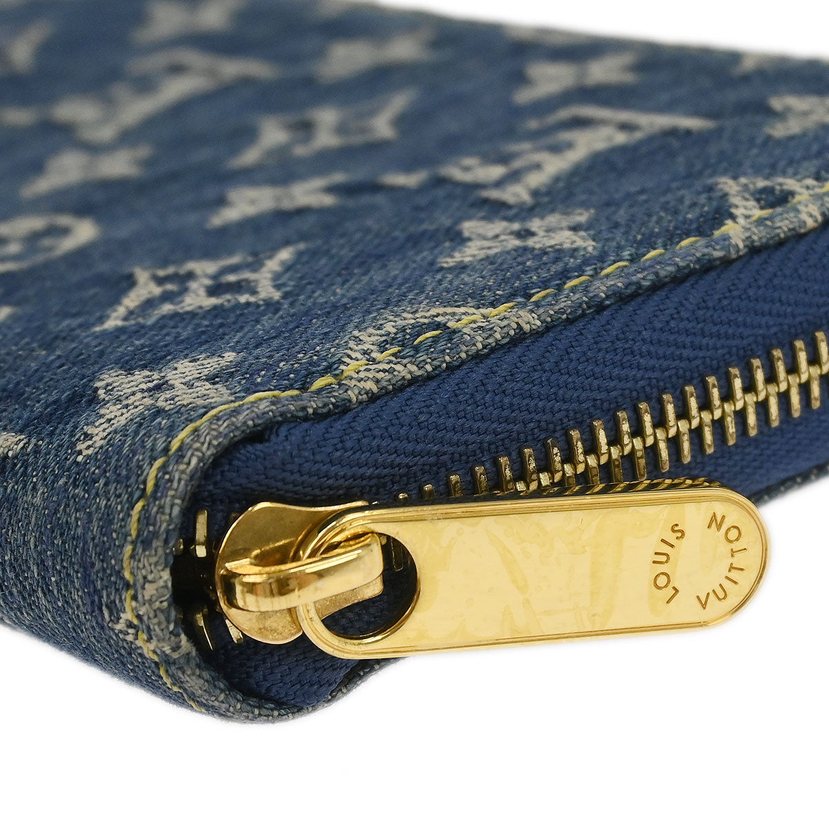 Louis Vuitton Blue Monogram Denim Zippy Wallet M95341