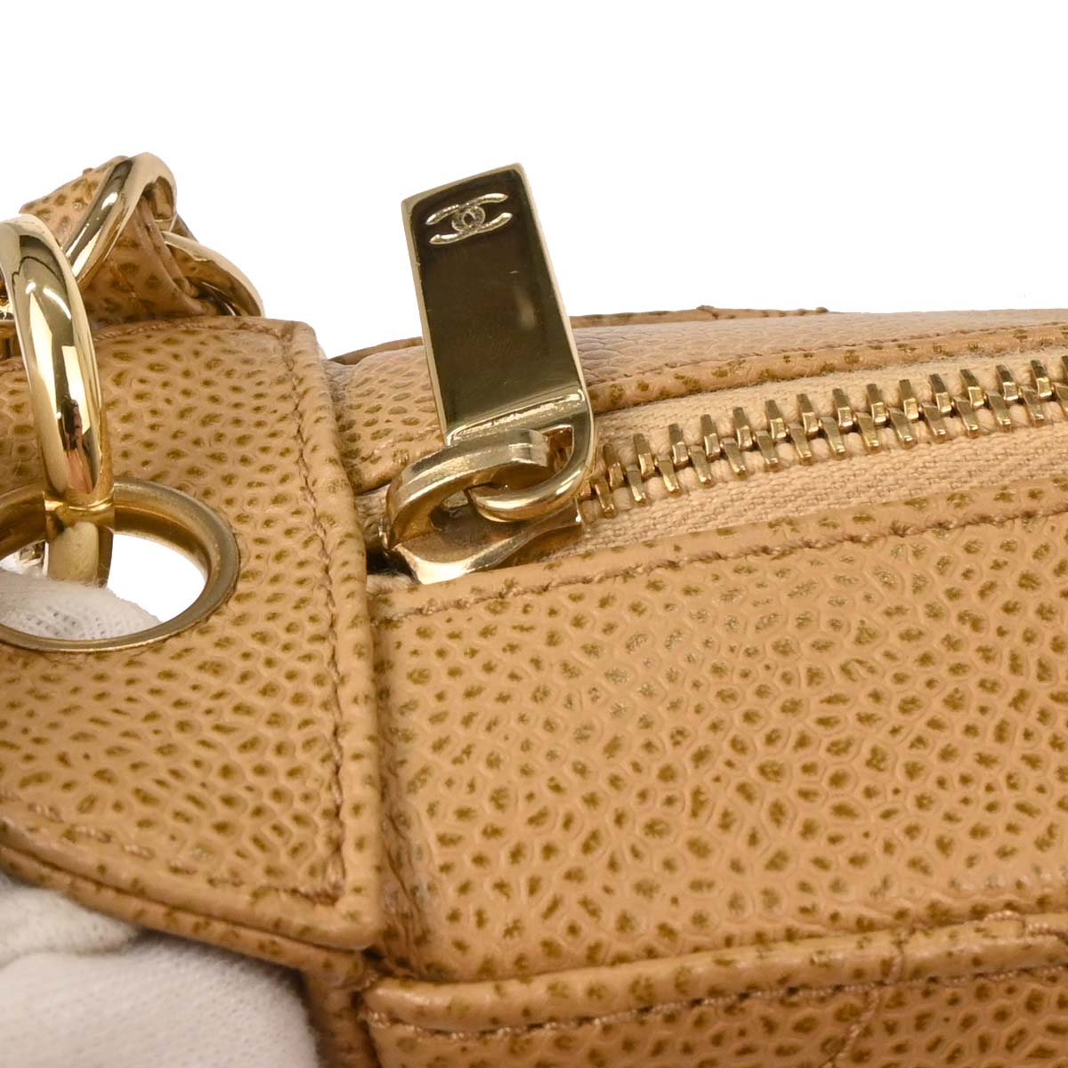 Chanel 2002-2003 Beige Caviar Handbag