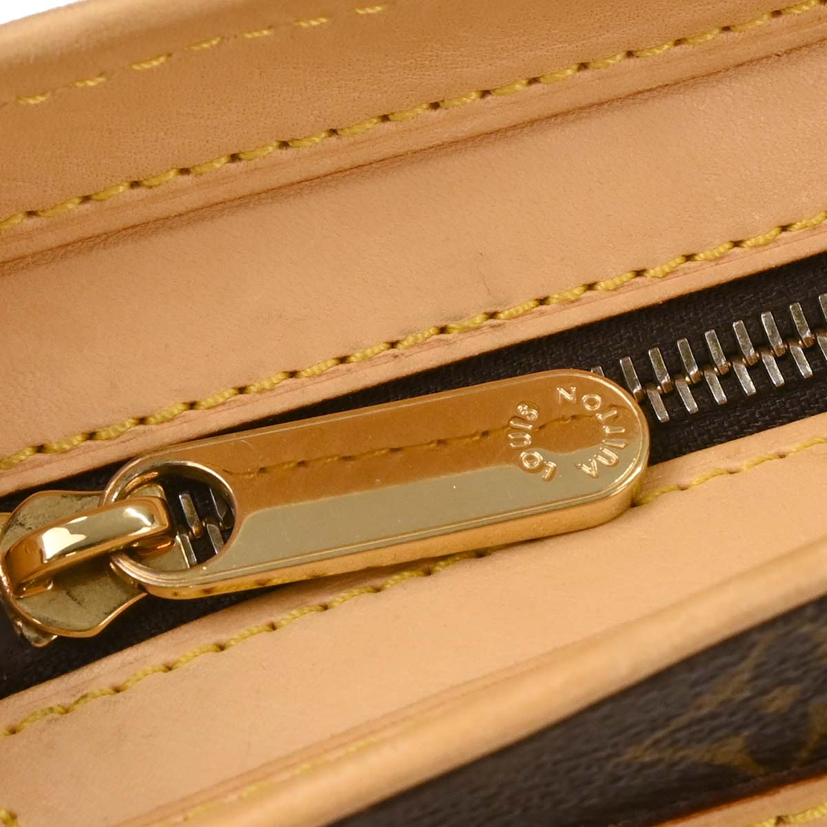 Louis Vuitton Monogram Hudson GM Shoulder Bag M40045