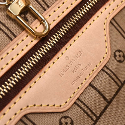 Louis Vuitton Monogram Neverfull MM Shoulder Tote Bag M40156