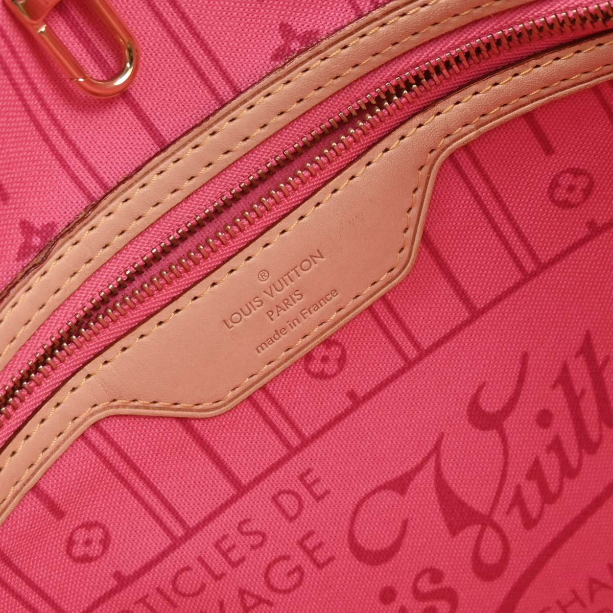 Louis Vuitton 2009 Monogram Rose Neverfull MM Shoulder Tote Bag M48613