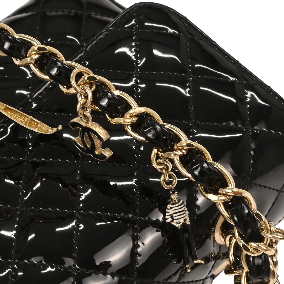 Chanel 2009-2010 Black Patent Leather Shoulder Bag