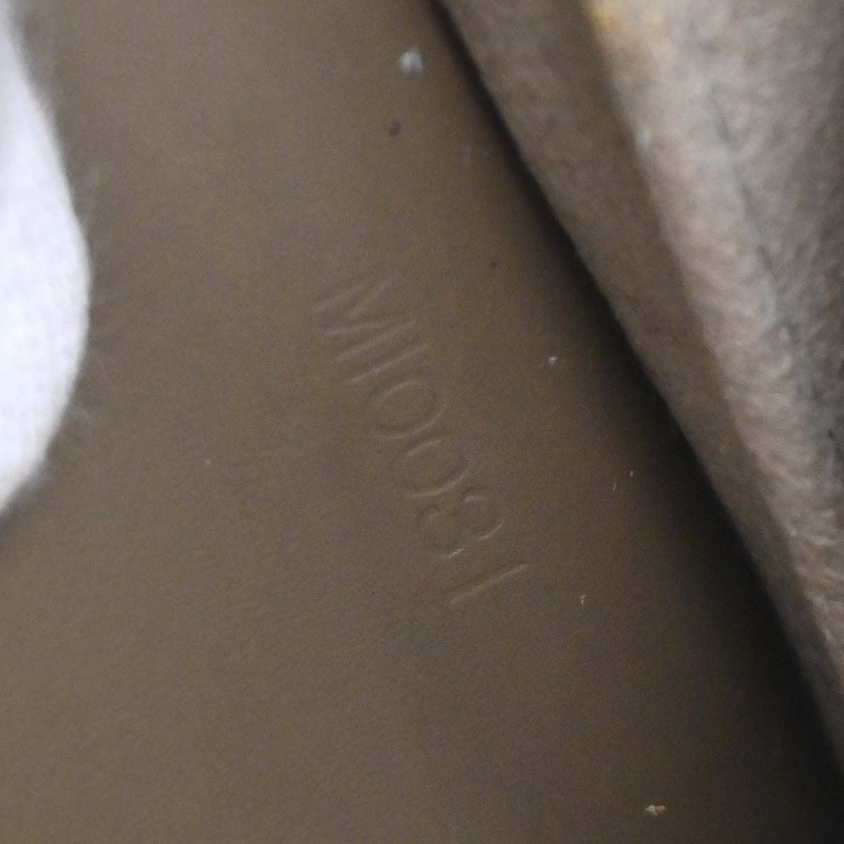 Louis Vuitton Brown Epi Pont Neuf Handbag M5205C
