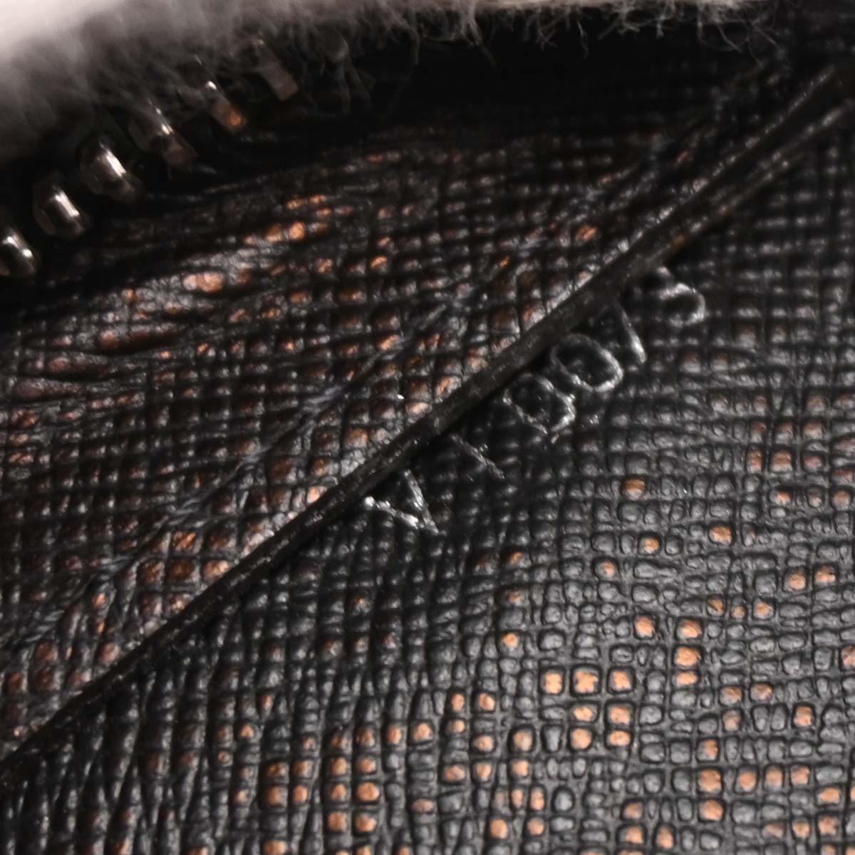 Louis Vuitton Black Taiga Baikal Clutch Handbag M30182