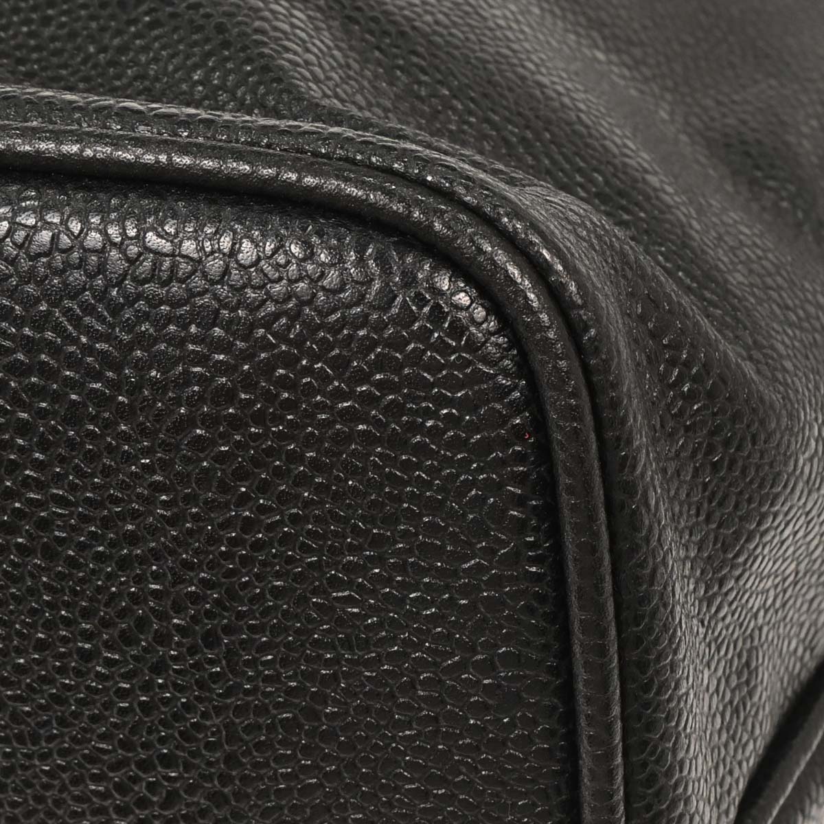 Chanel 1989-1991 Black Calfskin Drawstring Shoulder Bag
