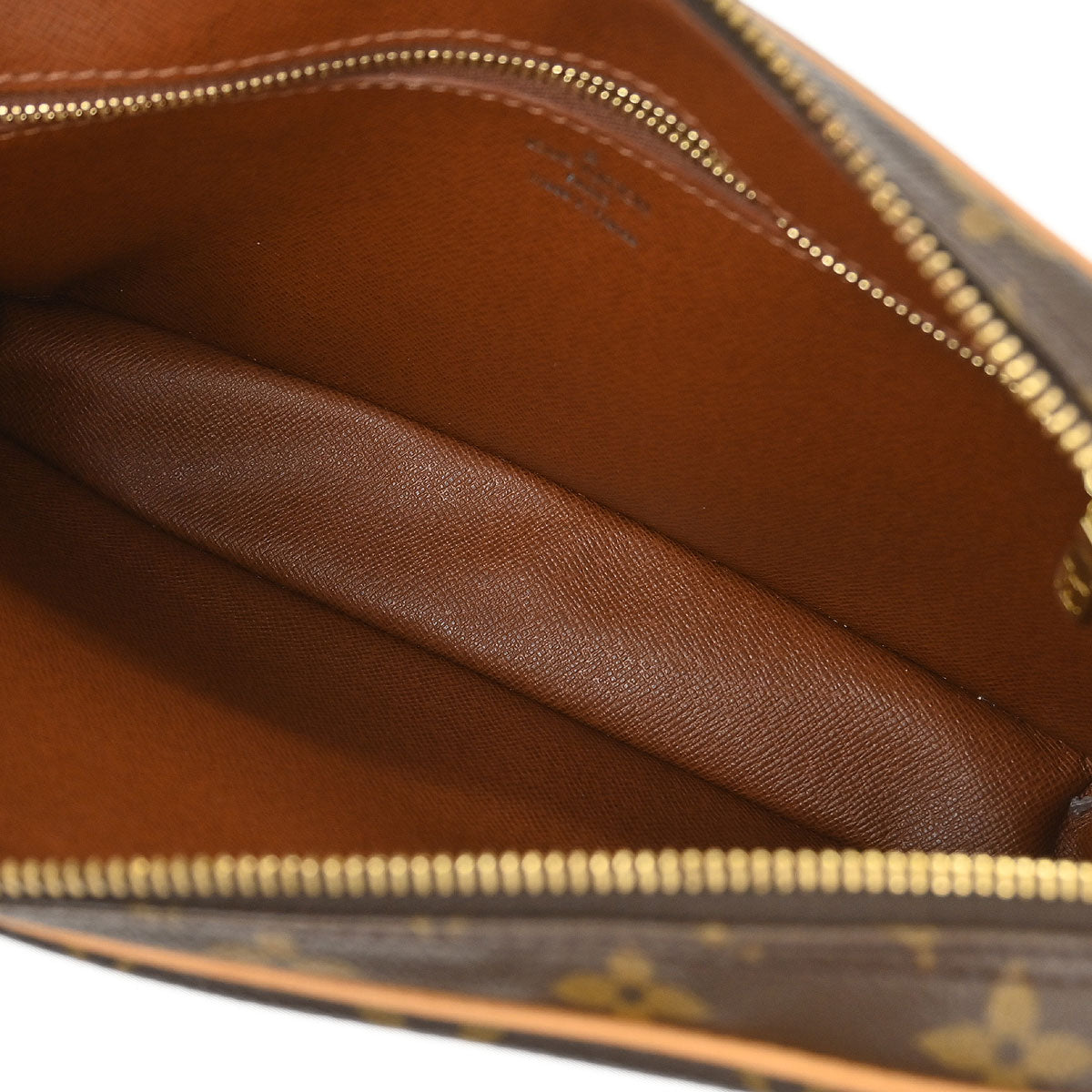 Louis Vuitton 2000 Monogram Marly Dragonne GM Clucth Bag M51825