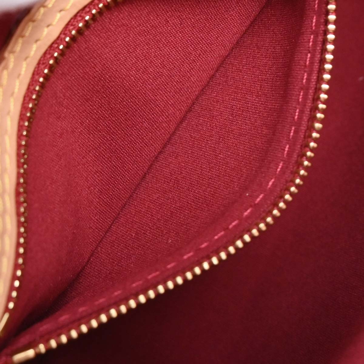 Louis Vuitton Red Vernis Reade PM Tote Handbag M91990
