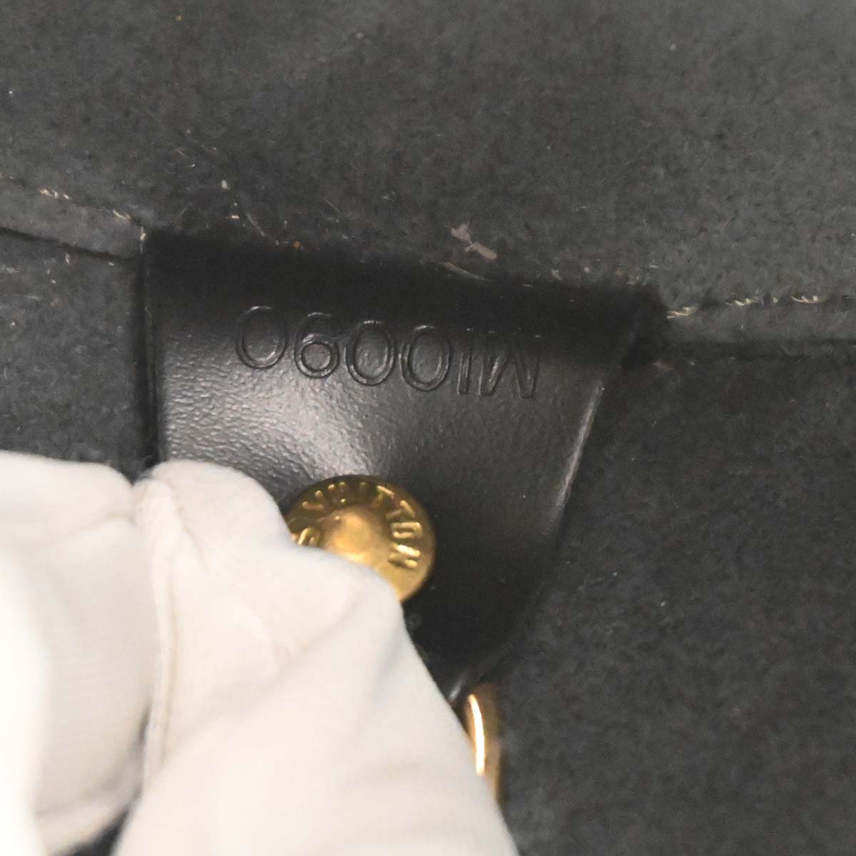 Louis Vuitton Black Epi Soufflot Handbag M52862