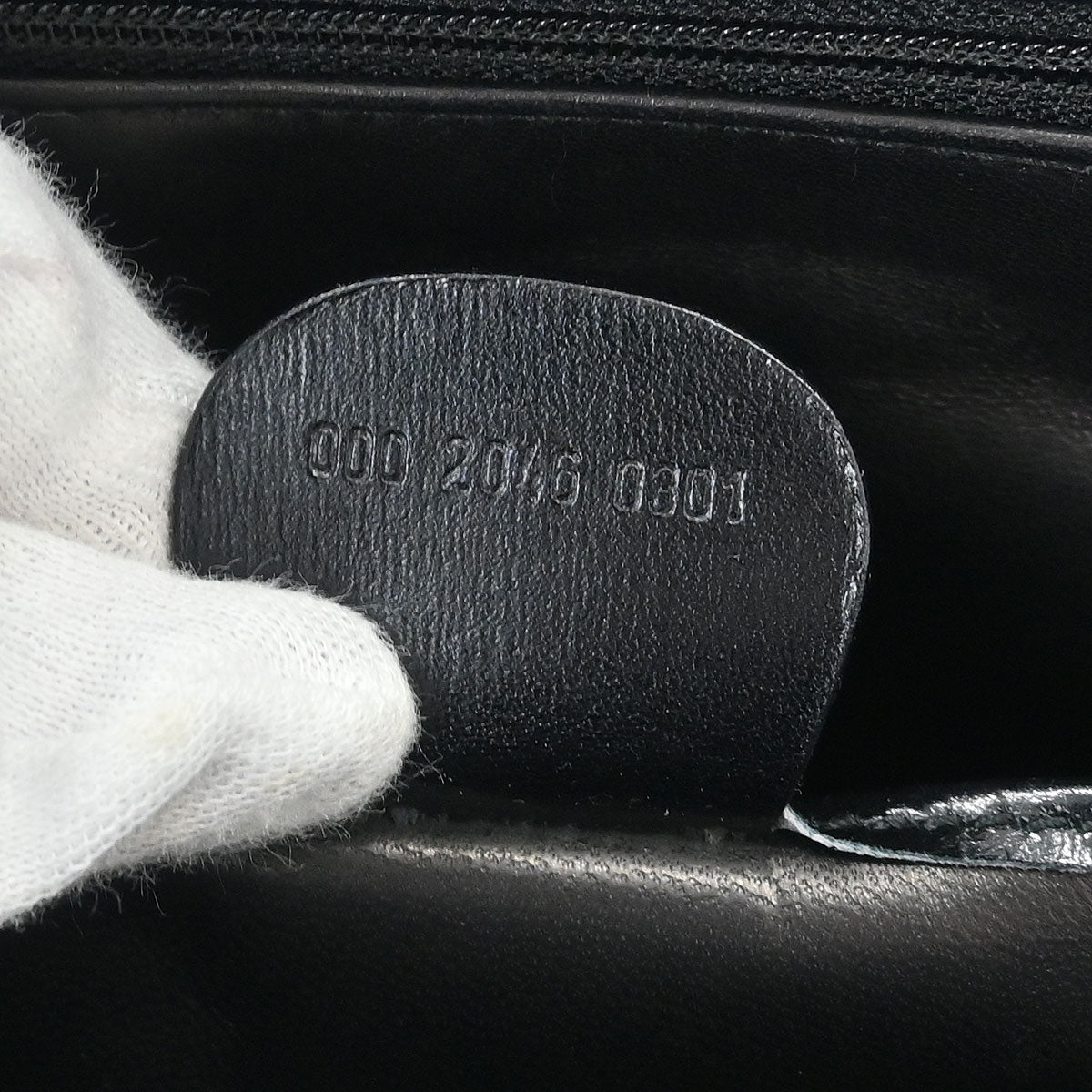 Gucci * Black Leather Handbag