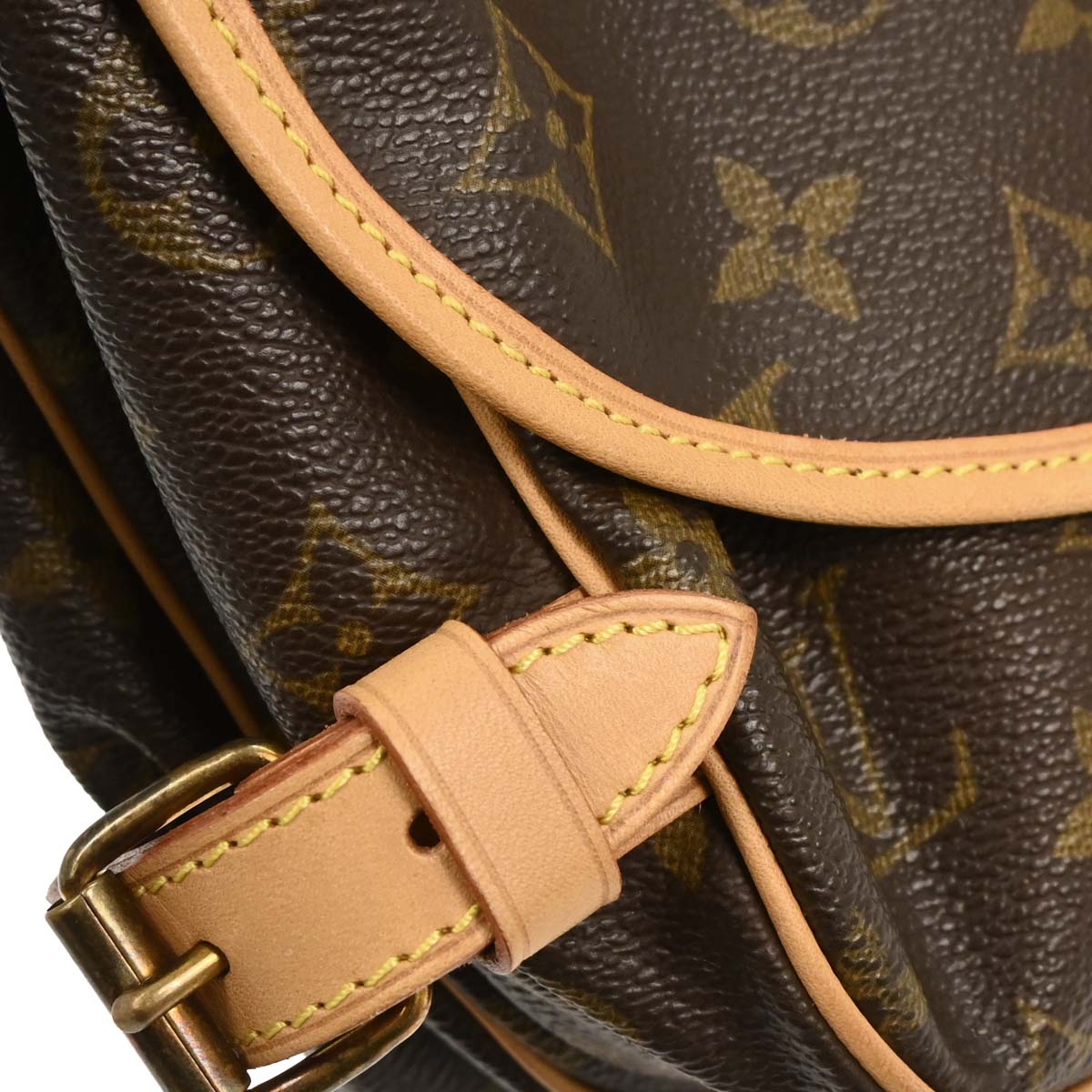 Louis Vuitton Monogram Saumur 30 Messenger Shoulder Bag M42256