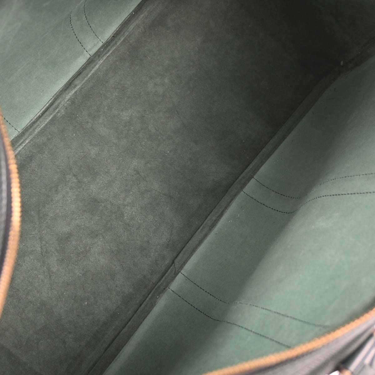 Louis Vuitton 1995 Green Taiga Kendall GM Duffle 2way Shoulder Handbag M30114