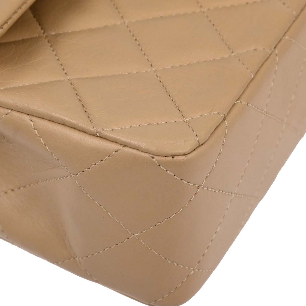 Chanel 1989-1991 Beige Lambskin Small Classic Double Flap Shoulder Bag