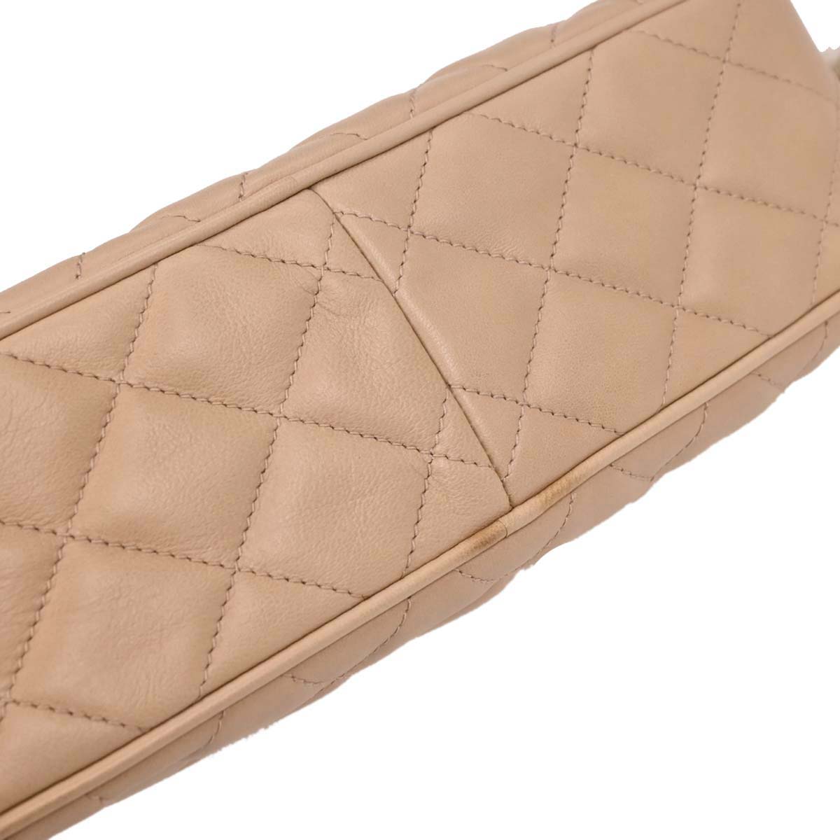 Chanel 1994-1996 Beige Lambskin Camera Bag Small