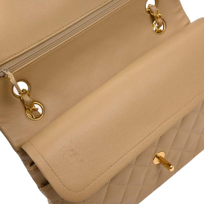 Chanel 1989-1991 Beige Lambskin Medium Classic Double Flap Shoulder Bag