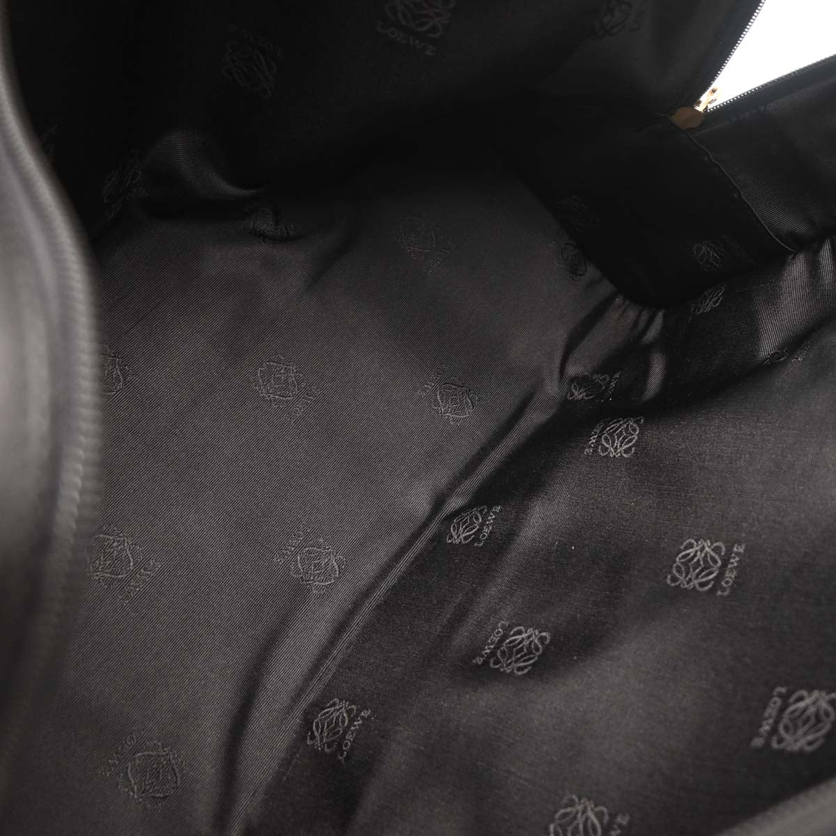 Loewe Black Leather Amazona 40 Handbag