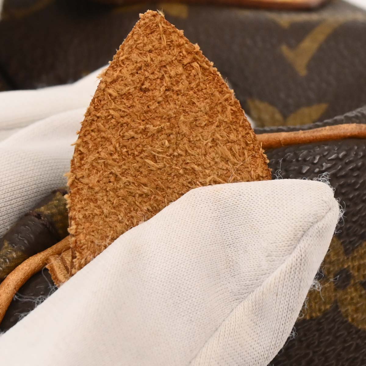 Louis Vuitton Monogram Speedy 25 Handbag M41528