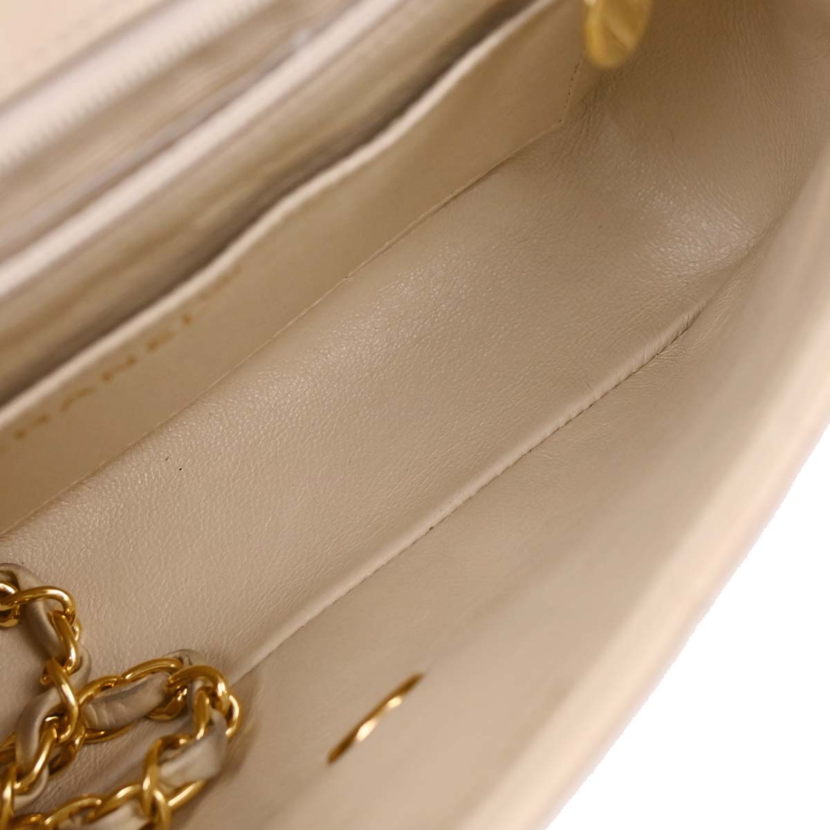 Chanel 1991-1994 Off-white Lambskin Small Classic Double Flap Shoulder Bag