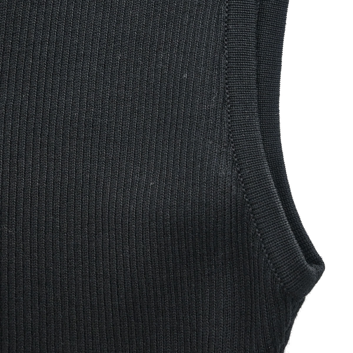 Chanel 1995  Sleeveless Tank Top Cropped Black #40