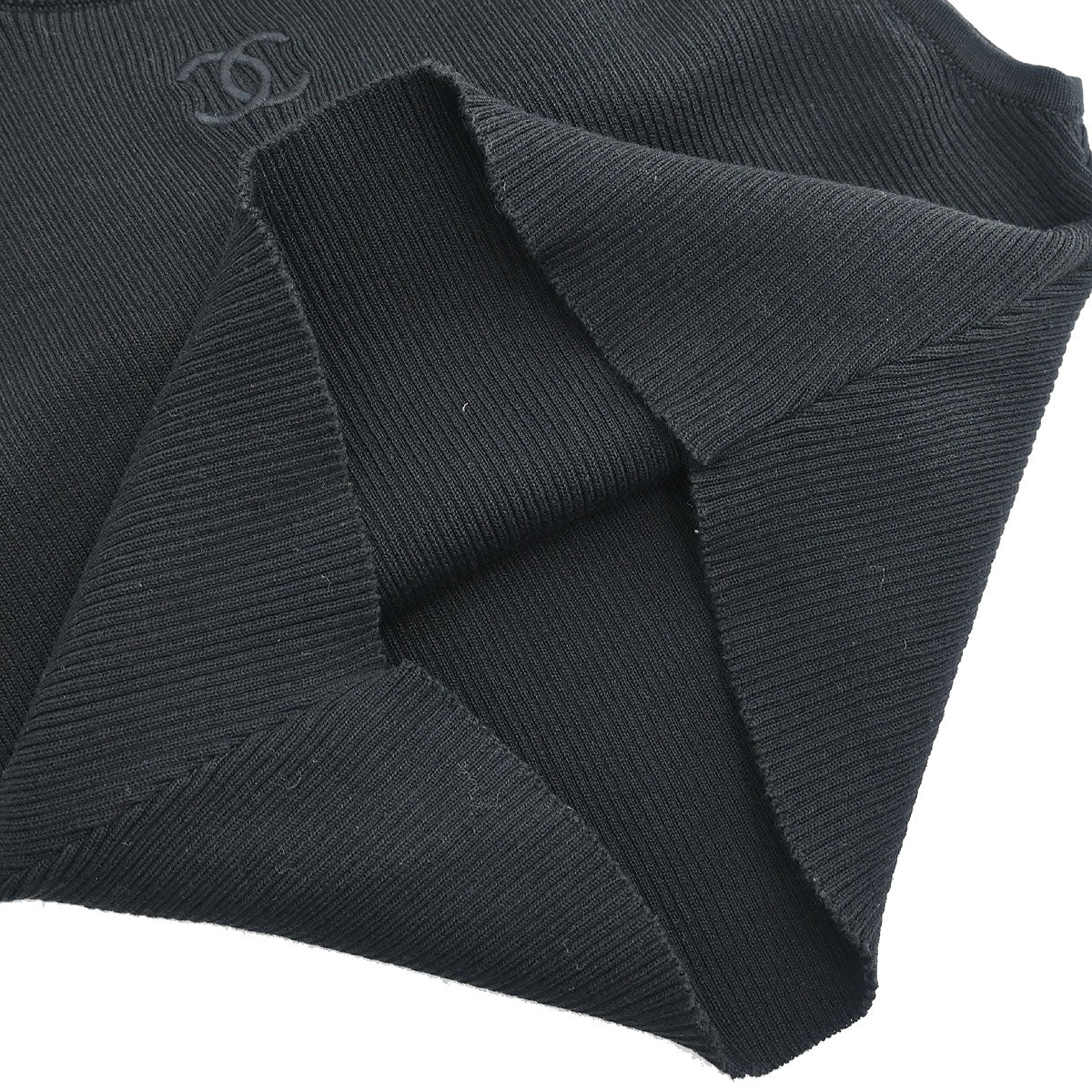 Chanel 1995  Sleeveless Tank Top Cropped Black #40