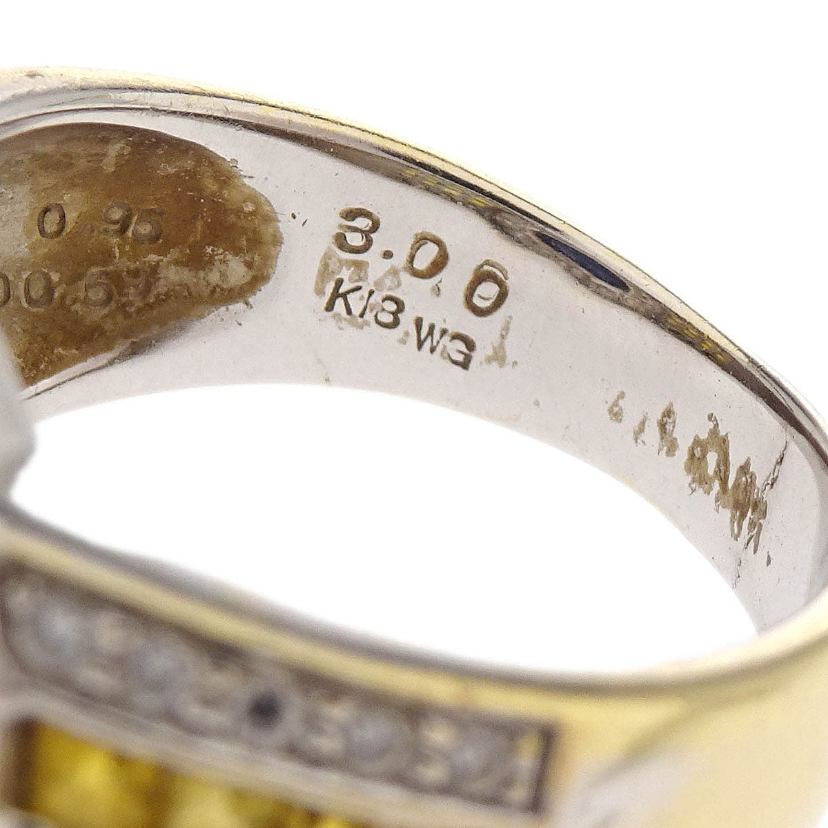 Ring 18KWG Sapphire Diamond #51
