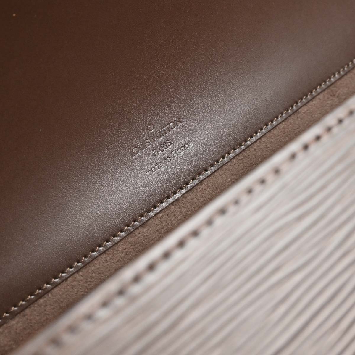 Louis Vuitton Brown Epi Nocturne GM Shoulder Bag M5217D