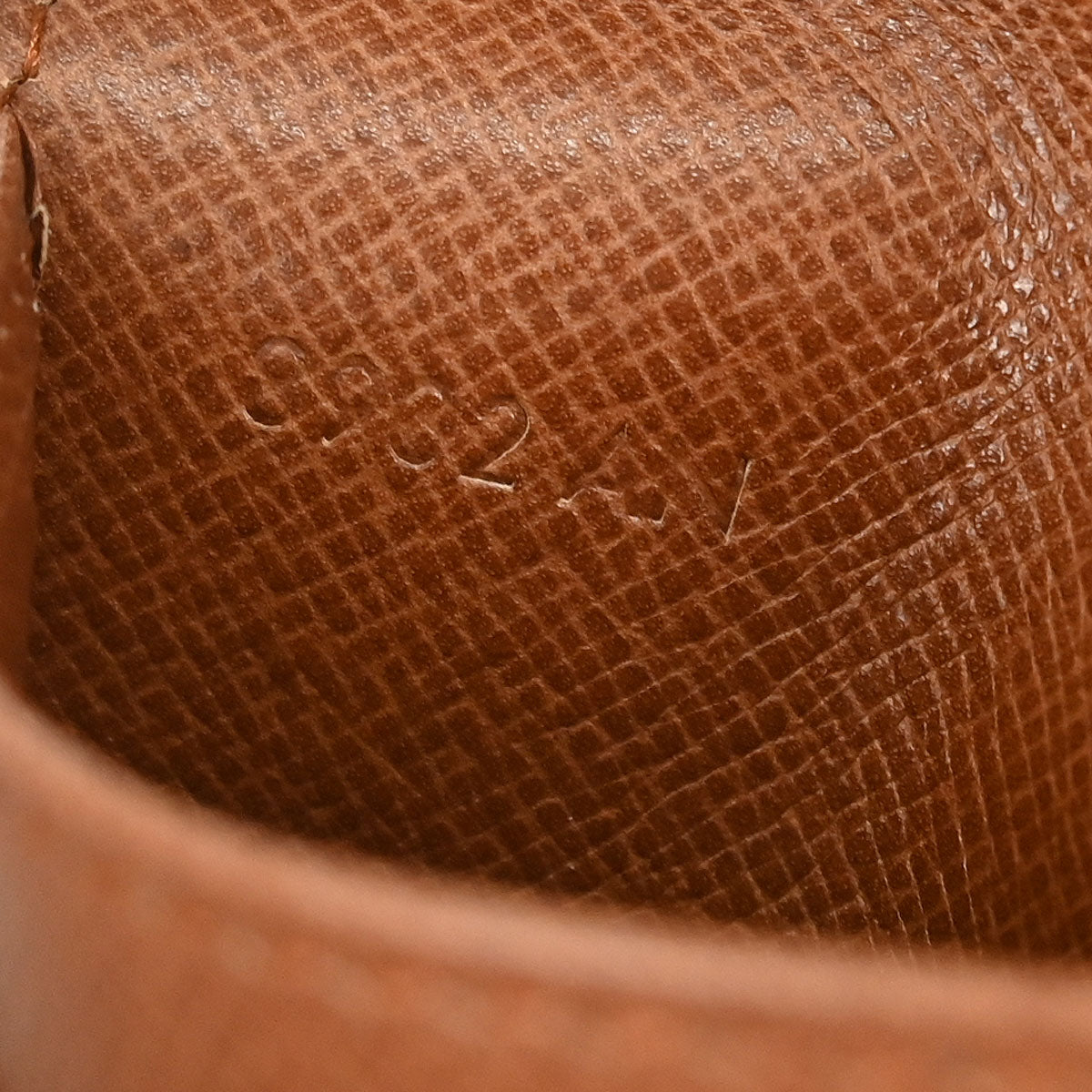 Louis Vuitton Monogram Porte Billets 6 Cartes Credit Wallet M60929