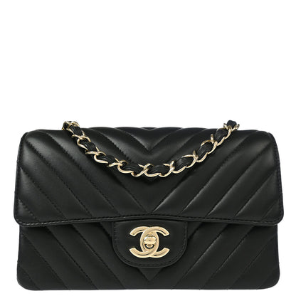 Chanel 2019 Black Lambskin Chevron Single Flap Shoulder Bag