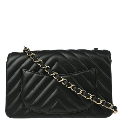 Chanel 2019 Black Lambskin Chevron Single Flap Shoulder Bag