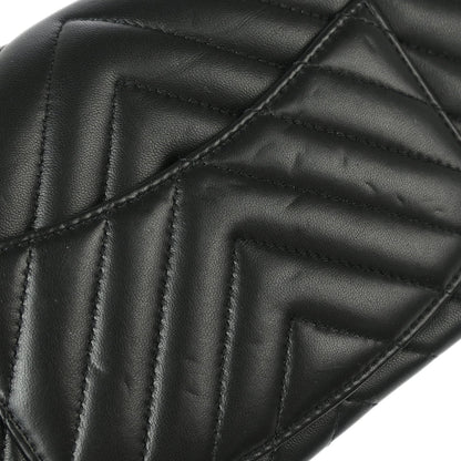 Chanel 2019 Black Lambskin Chevron Single Flap Shoulder Bag