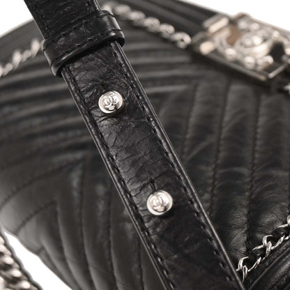 Boy Chanel 2017-2018 Black Calfskin Chevron Medium Shoulder Bag