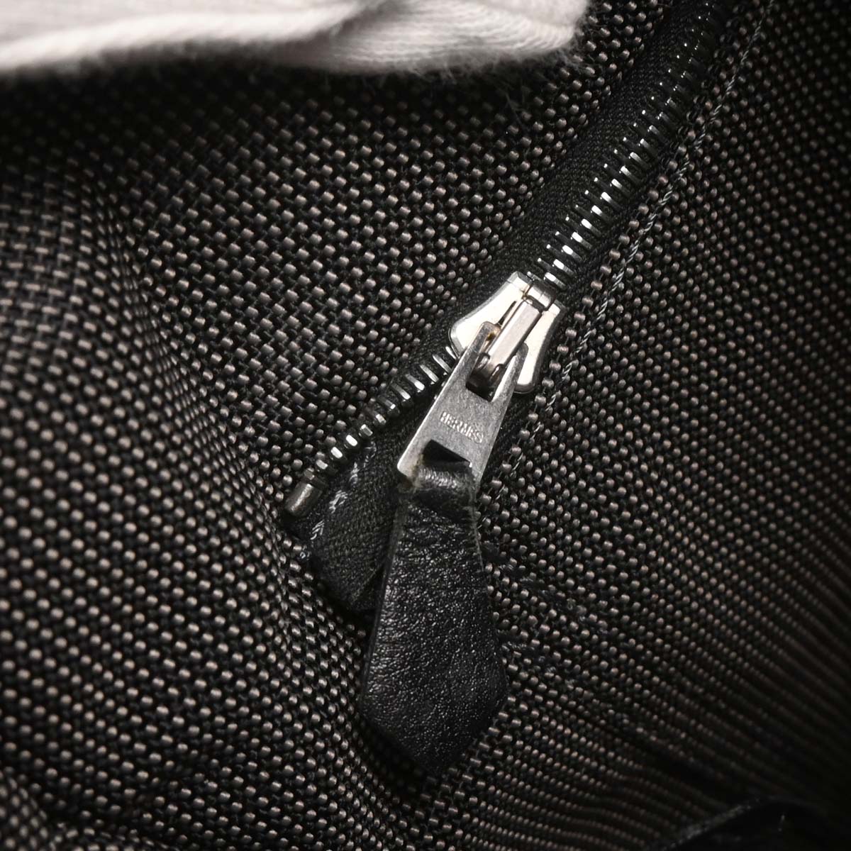 Hermes Gray Canvas Herline Besace MM Messenger Bag