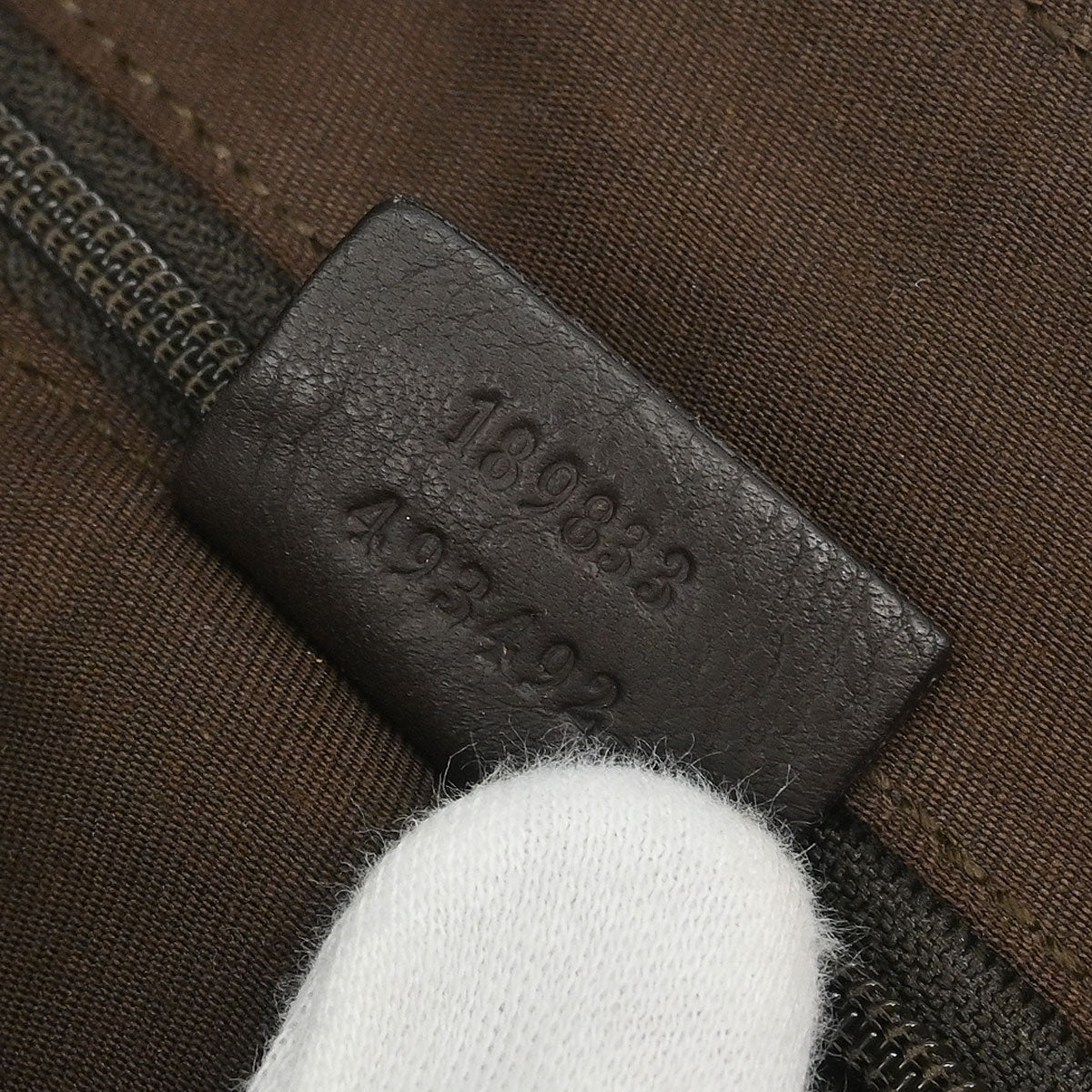 Gucci Beige GG Abbey Hobo Handbag