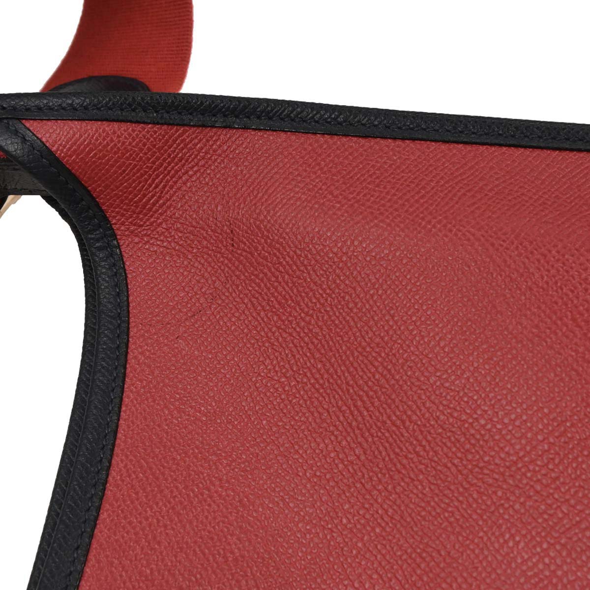 Hermes Rouge Vif Courchevel Evelyne 1 PM Shoulder Bag