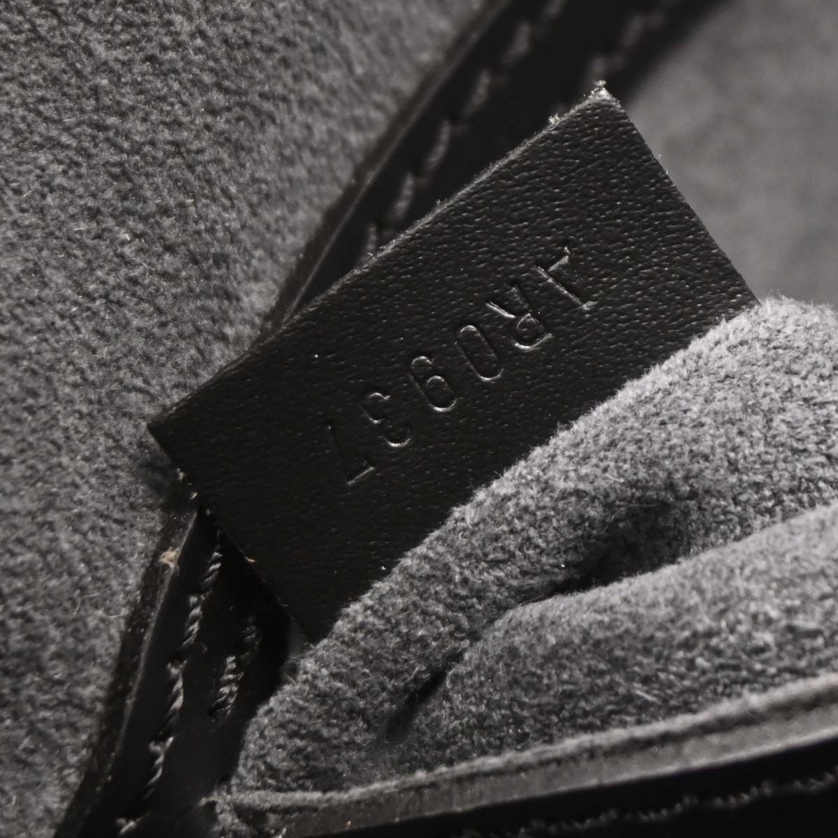 Louis Vuitton Black Epi Alma Handbag M52142