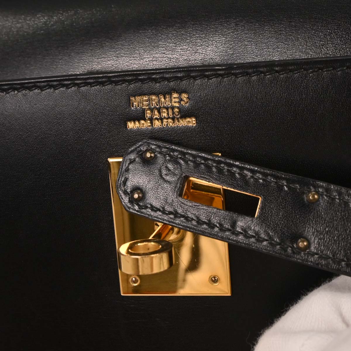Hermes Black Box Calf Kelly 32 Sellier Handbag