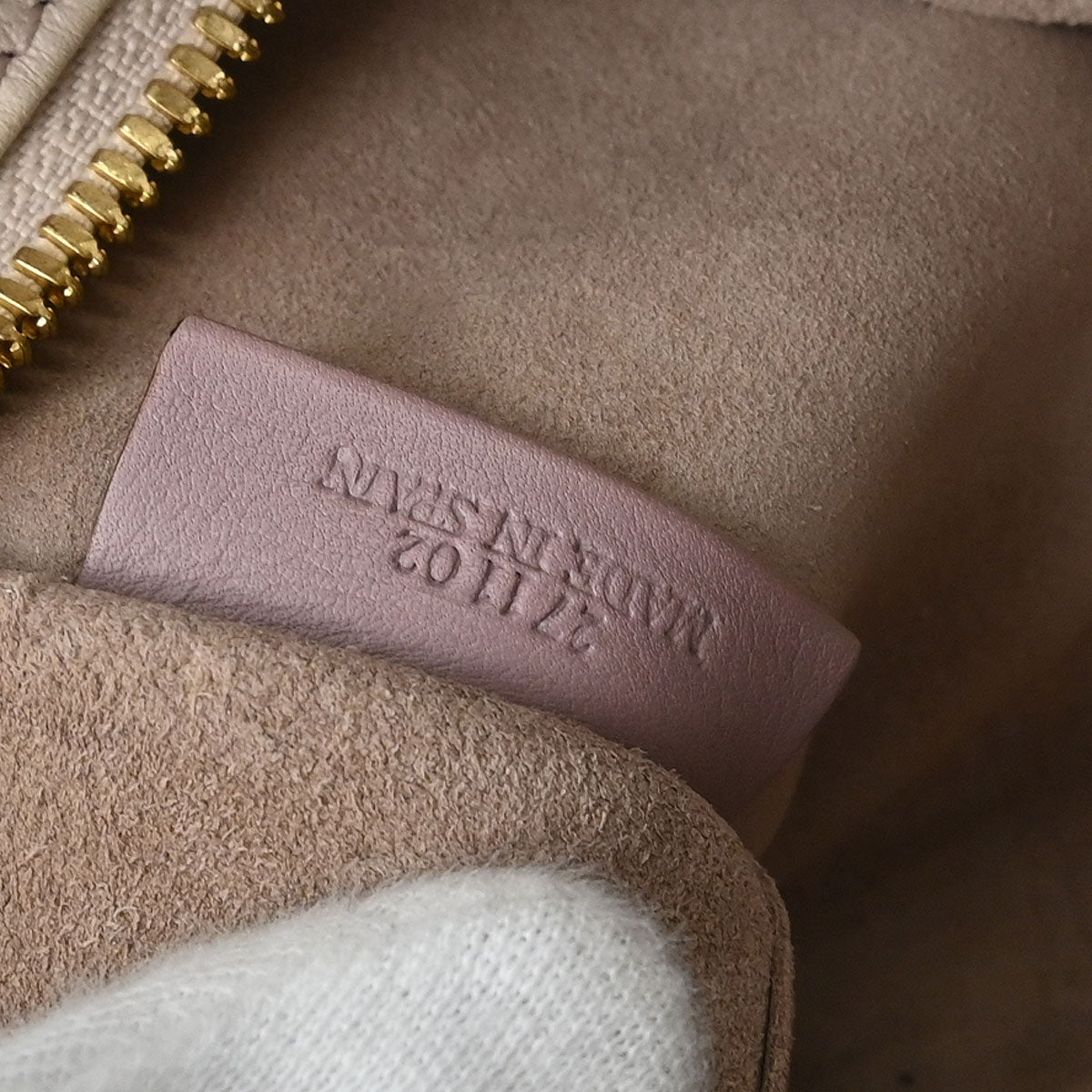 Loewe Off-white Perforated Leather Amazona 28 Handbag