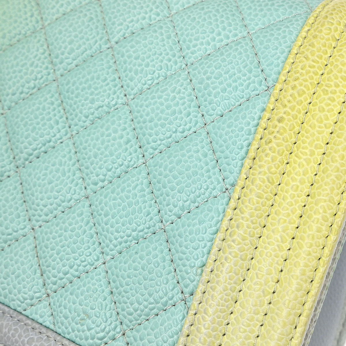 Boy Chanel 2018 Pastel Color Caviar Medium Shoulder Bag