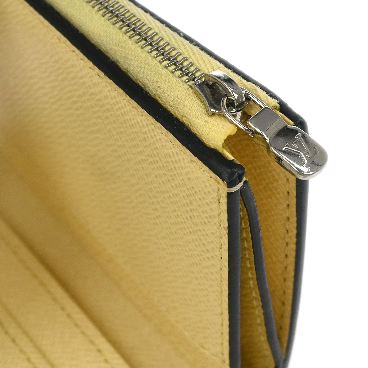 Louis Vuitton LV Pop Portefeuille Zoe Wallet M68673