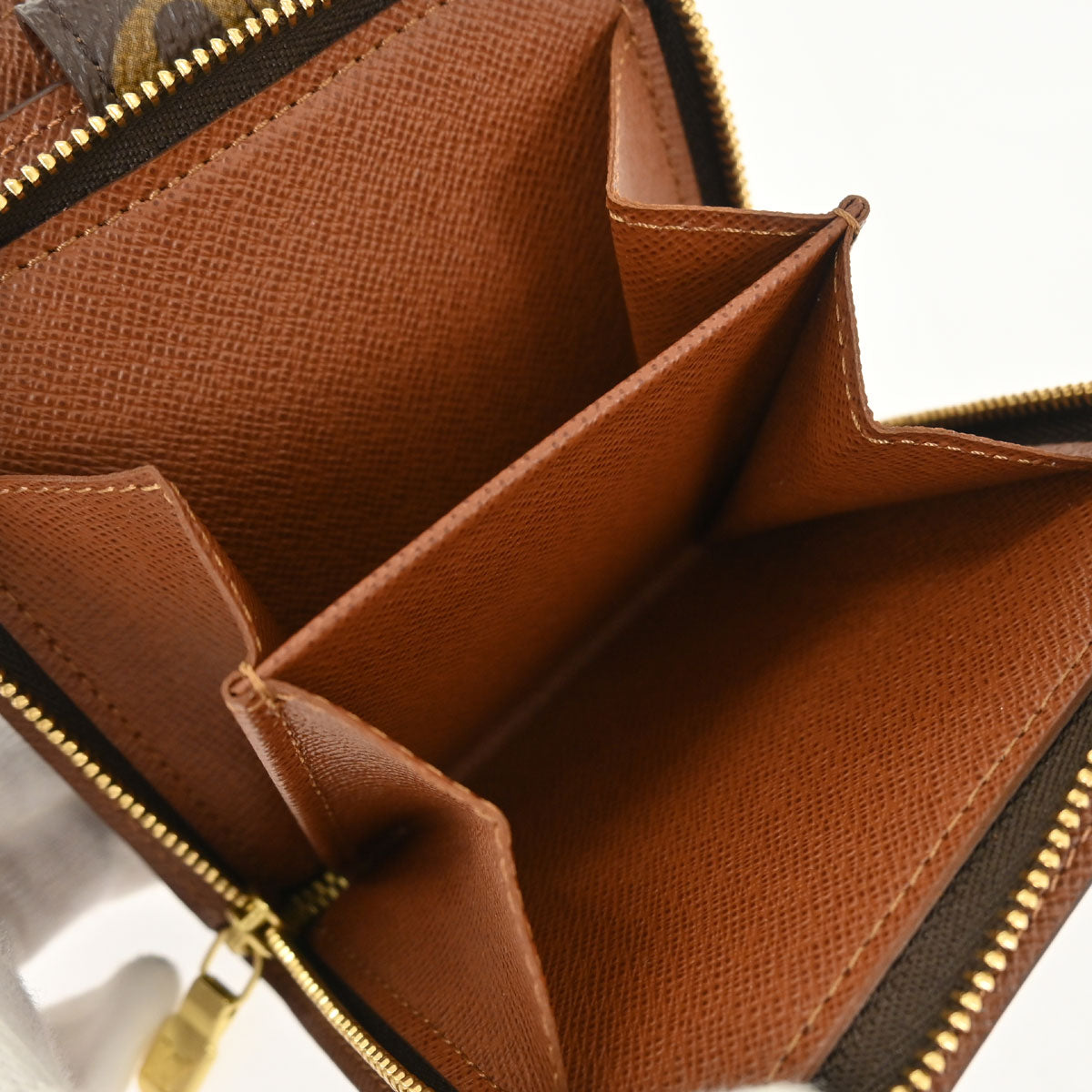 Louis Vuitton Monogram Compact Zip Wallet M61667