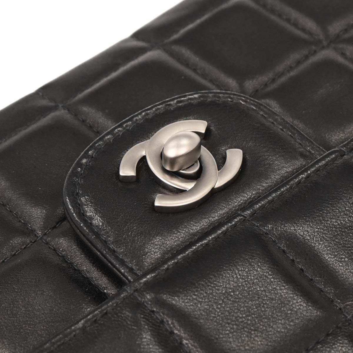 Chanel Black Lambskin East West Choco Bar Shoulder Bag