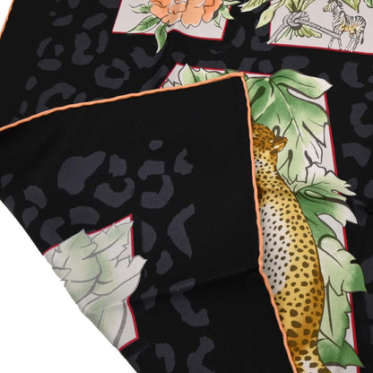 Salvatore Ferragamo Black Scarf Small Good