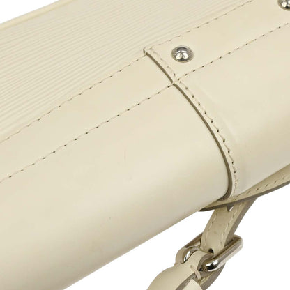 Louis Vuitton White Epi Pochette Montaigne Handbag M5929J