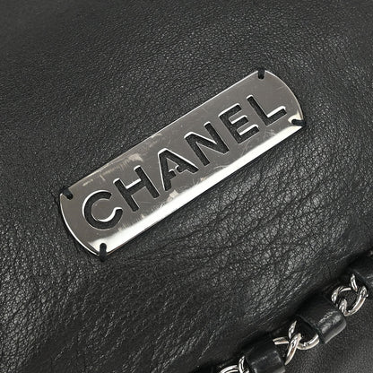 Chanel 2004-2005 Black Calfskin Around Chain Hobo Handbag