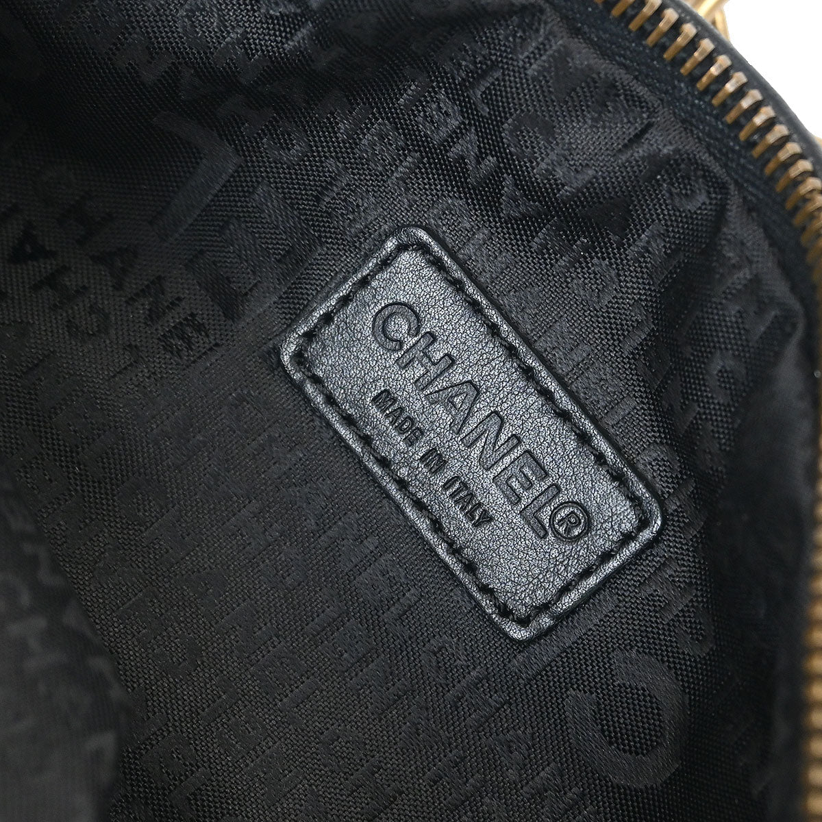 Chanel 2002-2003 Black Lambskin Chain Hobo Handbag