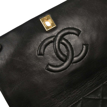 Chanel 1989-1991 Black Lambskin Turnlock Small Full Flap Shoulder Bag