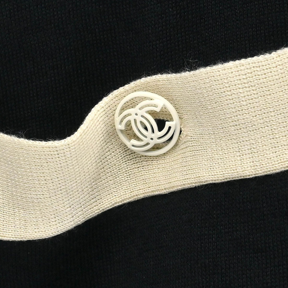 Chanel 2007 Cardigan Black #38