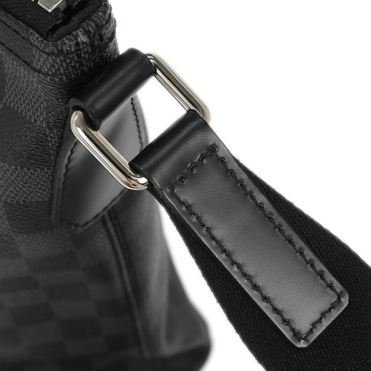 Louis Vuitton 2016 Damier Graphite Mick MM Shoulder Bag N41106