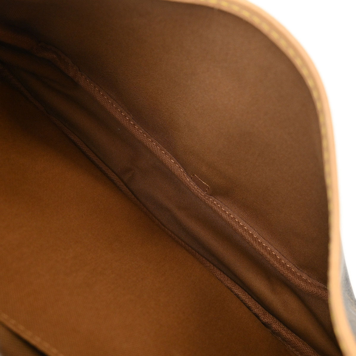 Louis Vuitton Monogram Saumur 30 Messenger Shoulder Bag M42256