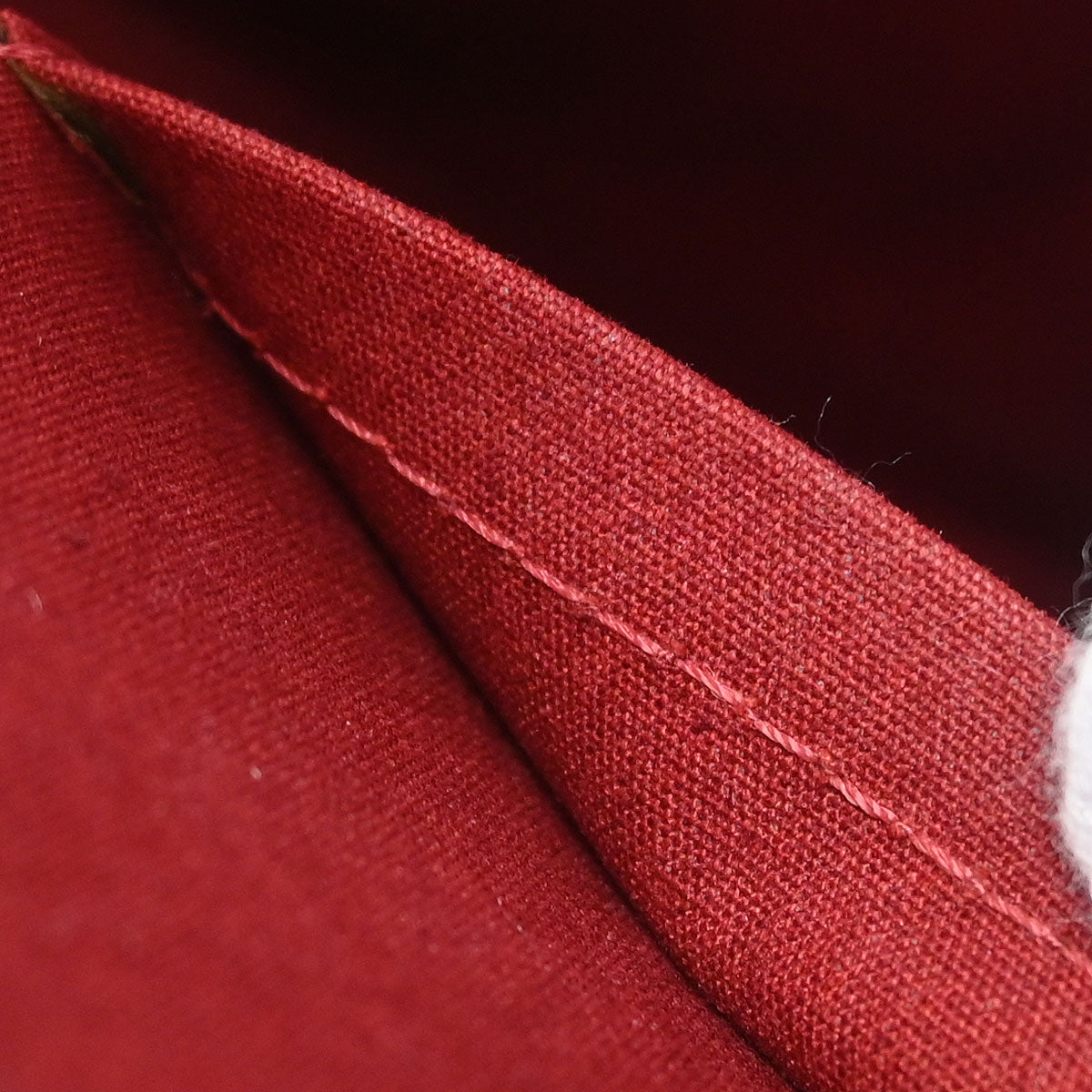 Louis Vuitton Red Epi Brea MM 2way Handbag M4030E